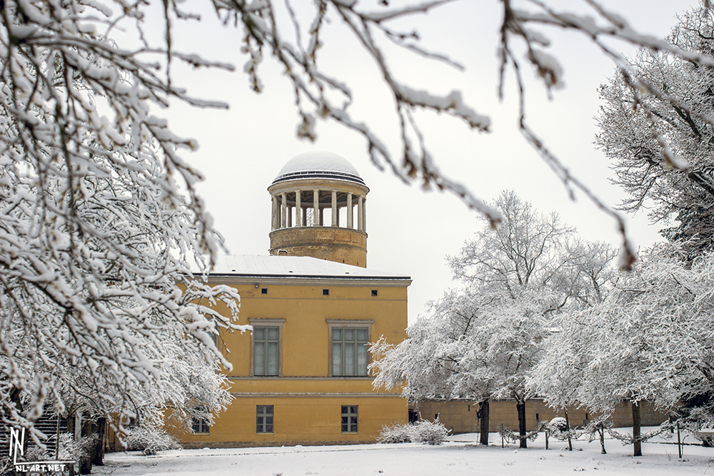 Palace and Park of Lindstedt in winter